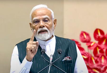PM Modi Highlights India's Role as Japan's Partner in Green Energy, Tech